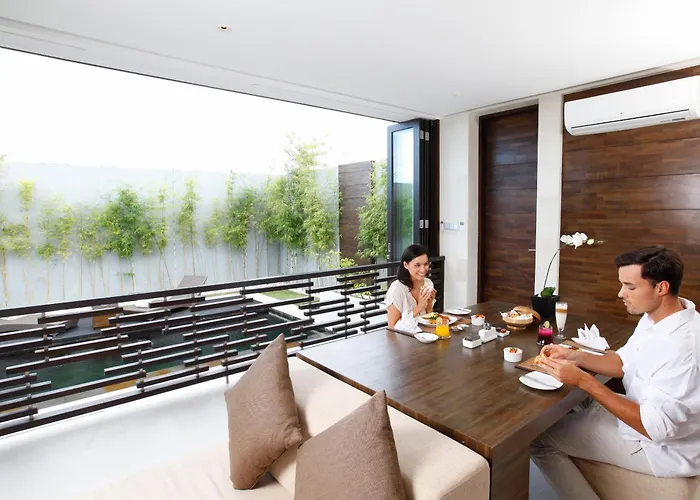 Villa Equilibria